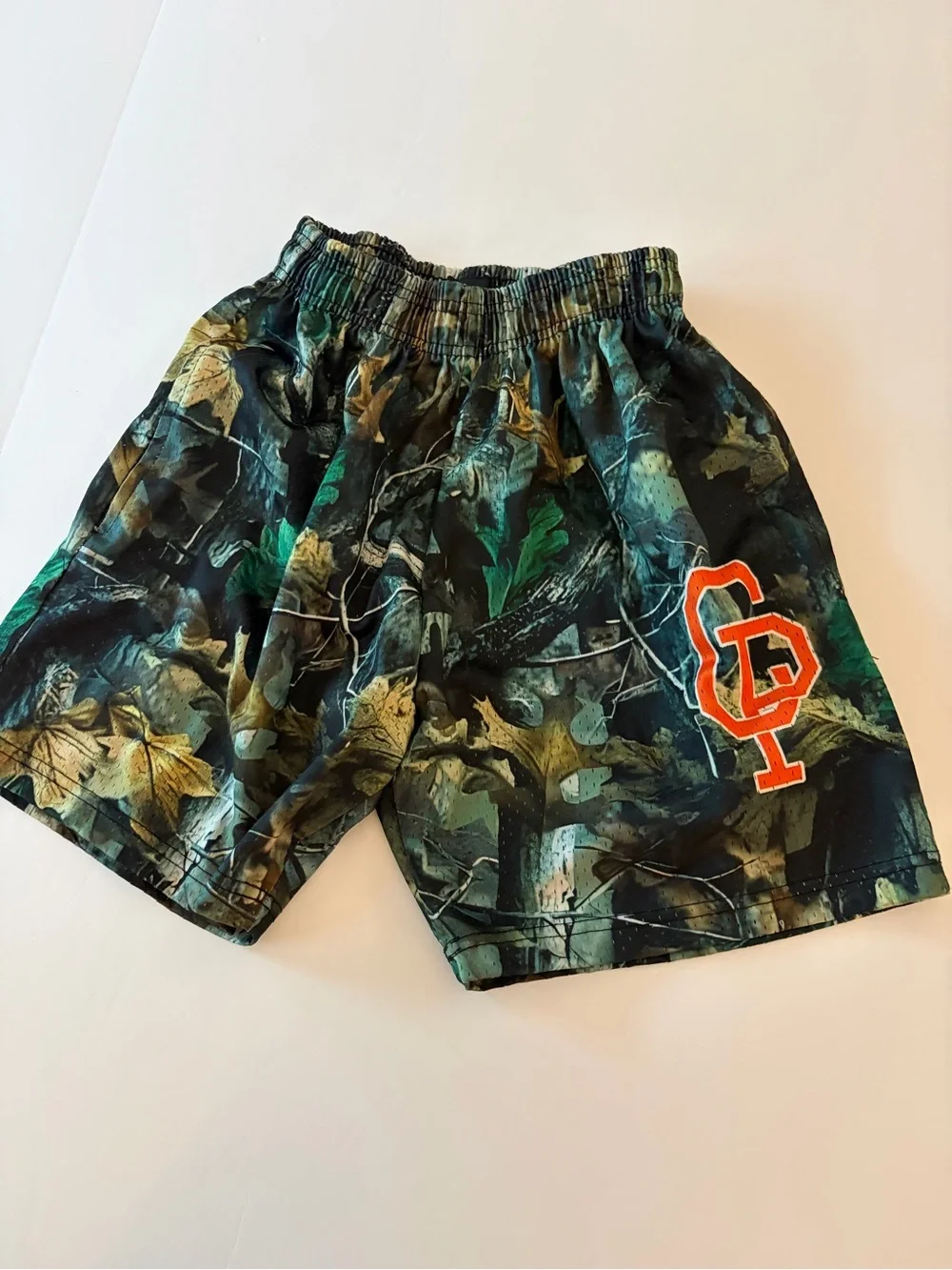 Crisp Men’s Mesh Camouflage Athletic Basketball Shorts with Pockets Size Small